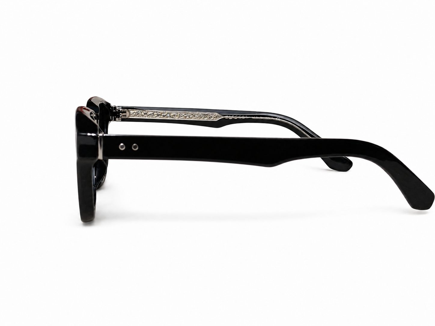 Midnight Edge Unisex Sunglasses – UV400 Protection