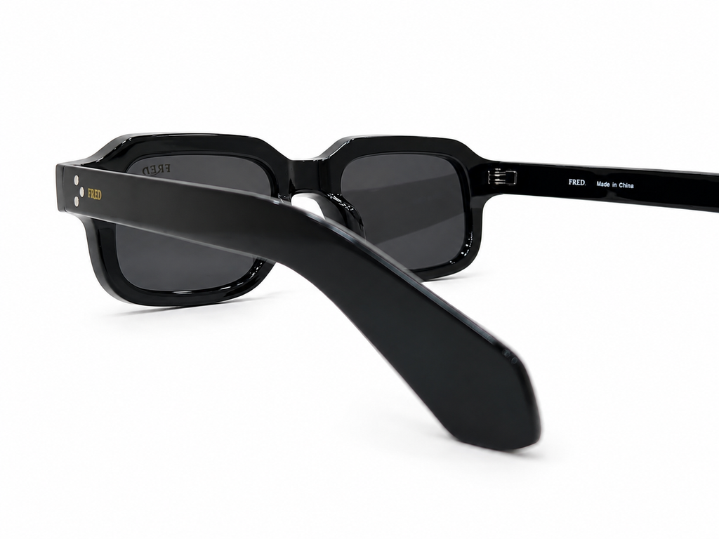 Black Square Sunglasses – Premium UV Protection | Unisex