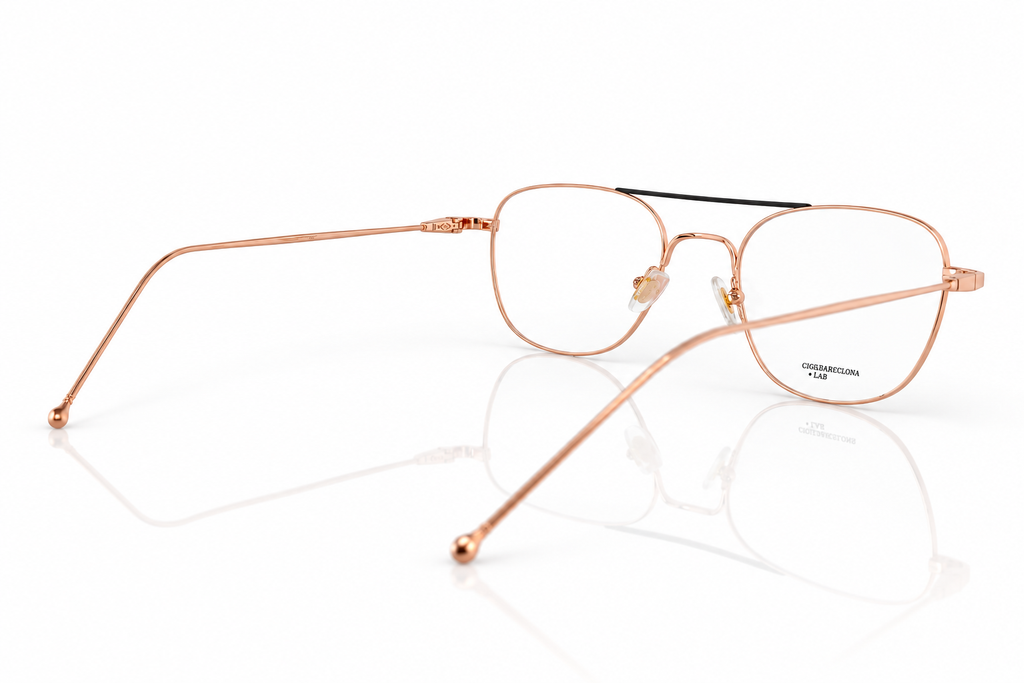 Manhattan 7502 – Ultra-Thin Titanium Eyeglasses | GIGI Barcelona LAB